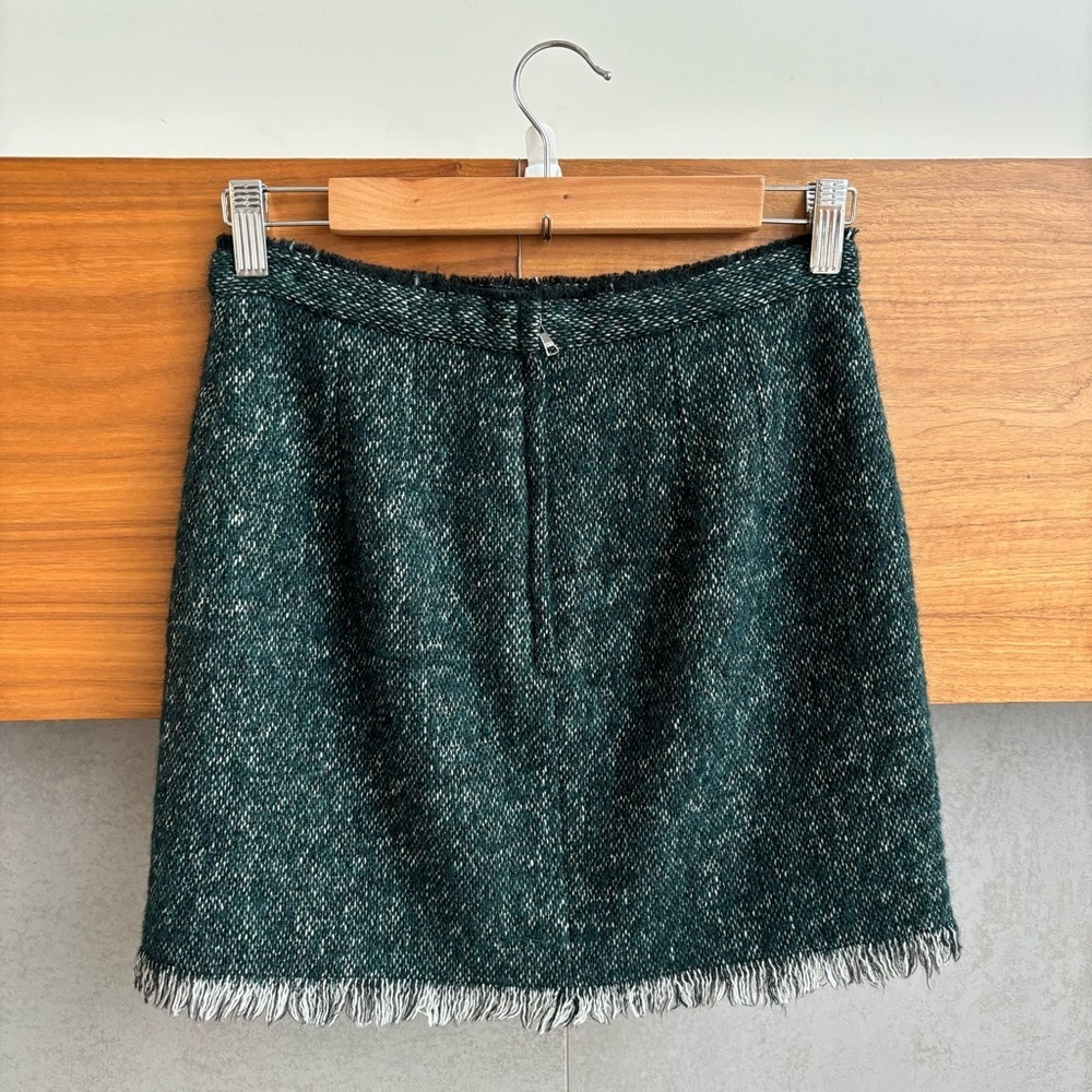 DOLCE & GABBANA GREEN TWEED COCO MINI SKIRT, Size 40/S - Picture 6 of 10